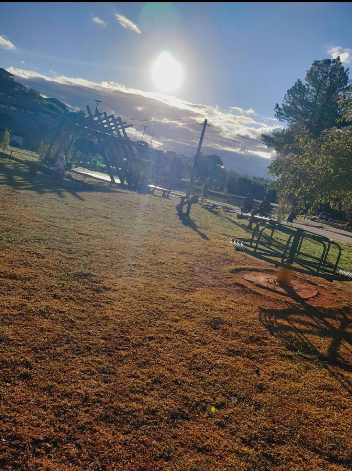 Chales Do Lago Cunha Exterior photo